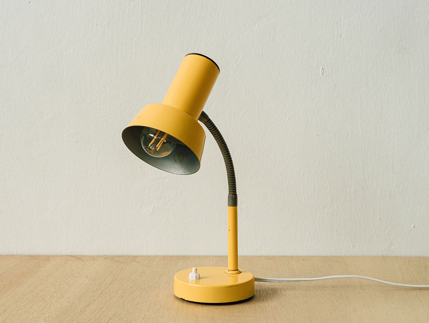 Vintage Gooseneck Table Lamp - Yellow