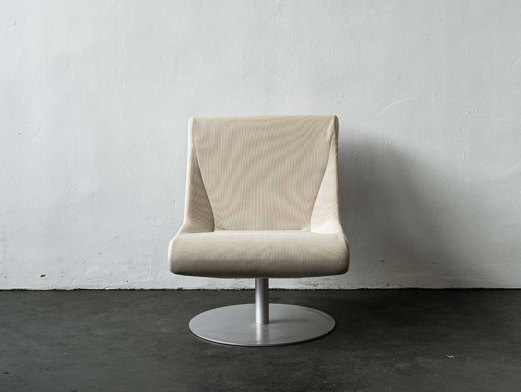 Cassina IXC Boomerang Plus Swivel Chair