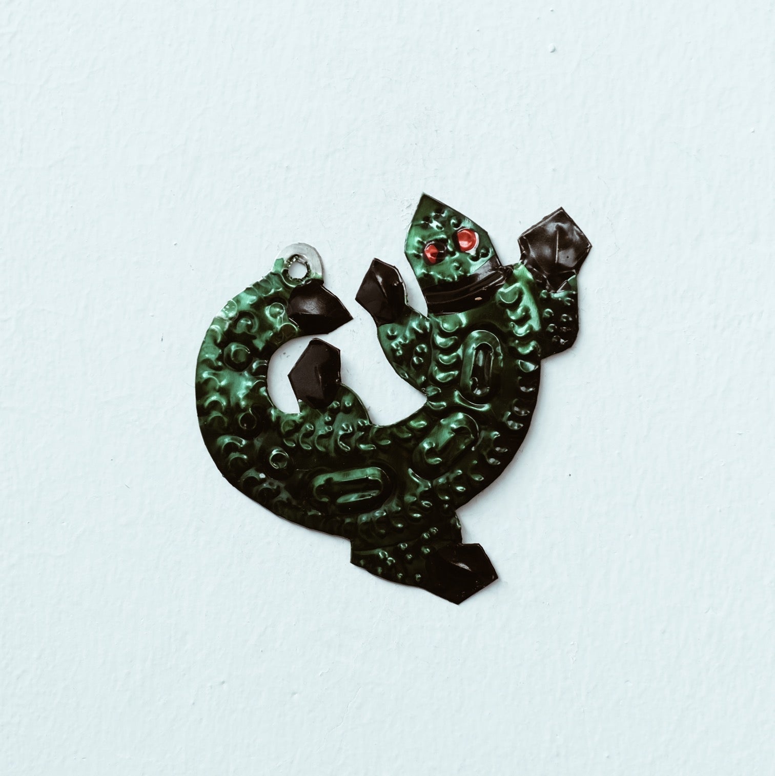 Hojalata Christmas Ornaments - Iguana